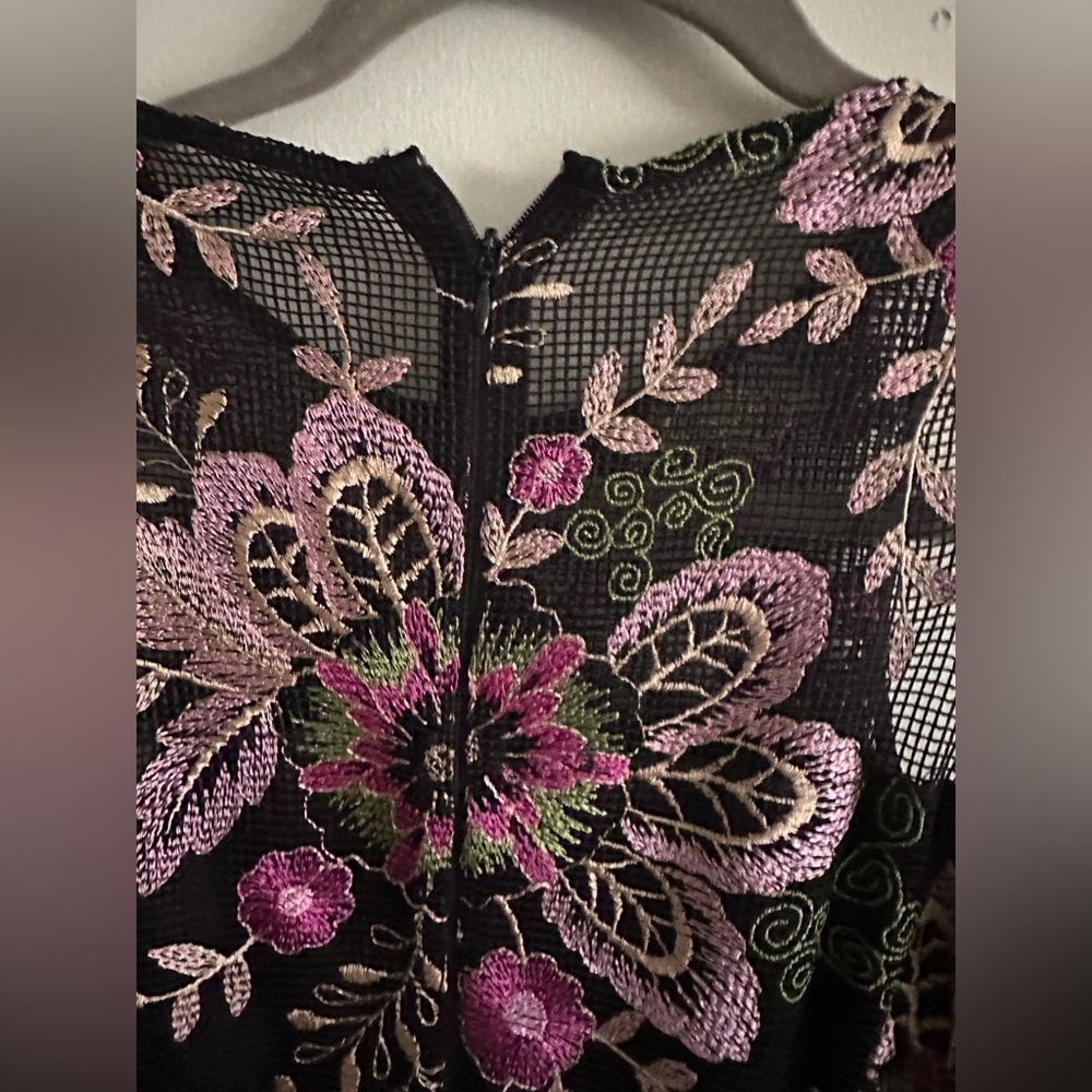 Tahari ARTHUR S.LEVINE boho Floral Embroidered Mesh Lace Tie Cocktail Dress SZ 2 - Picture 3 of 11